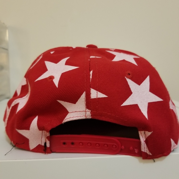 Snapback - Picture 5 of 5